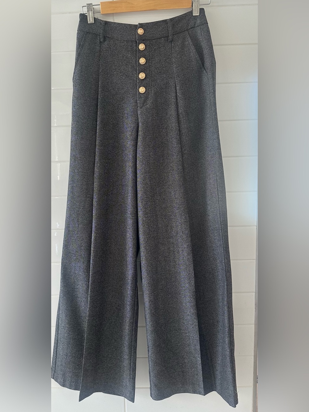 COMMENSE High-Waist Wide-Leg Gold Button-Front Pants - Charcoal Tweed - Picture 6 of 8